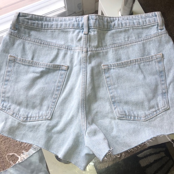 Forever 21 Shorts - Picture 3 of 3